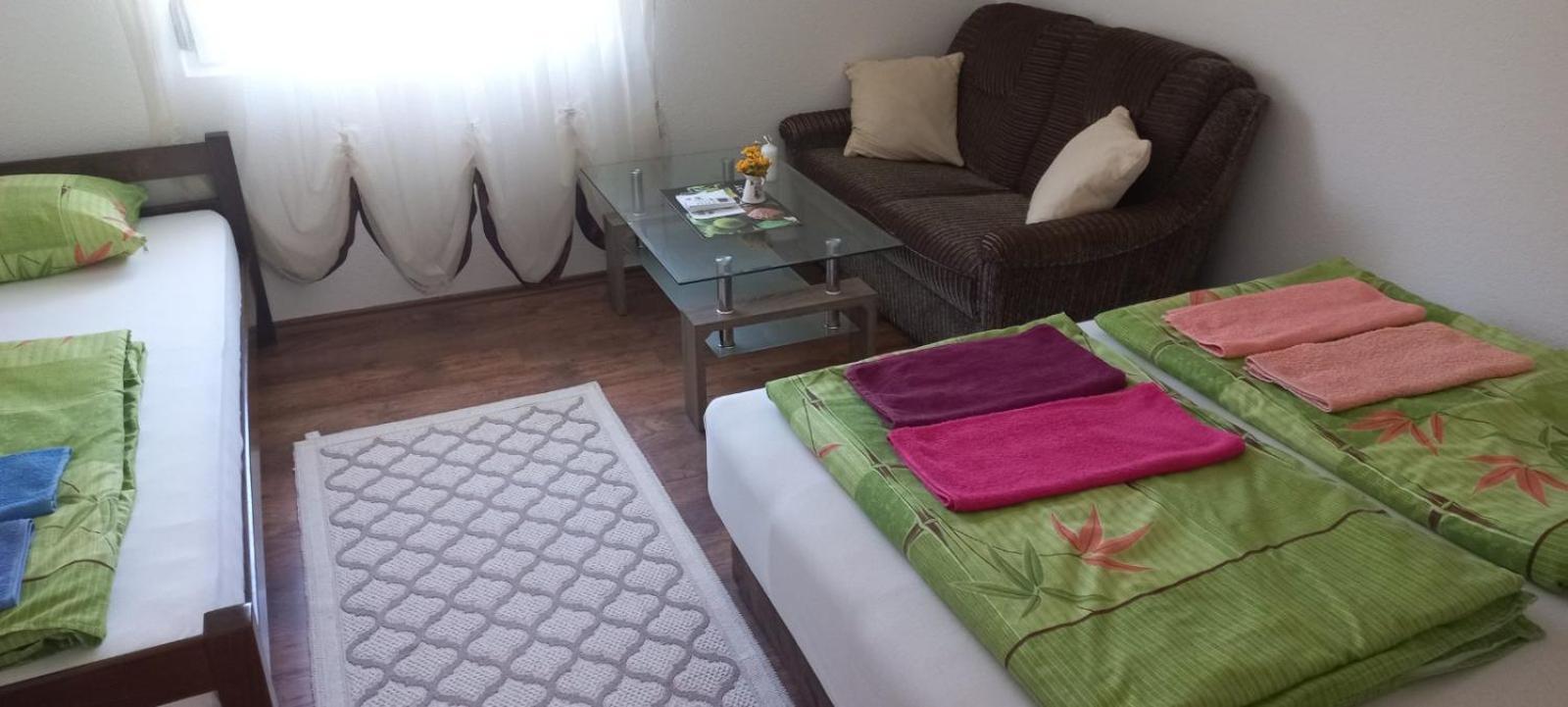 Omar & Una Apartmani Bihać Exterior foto